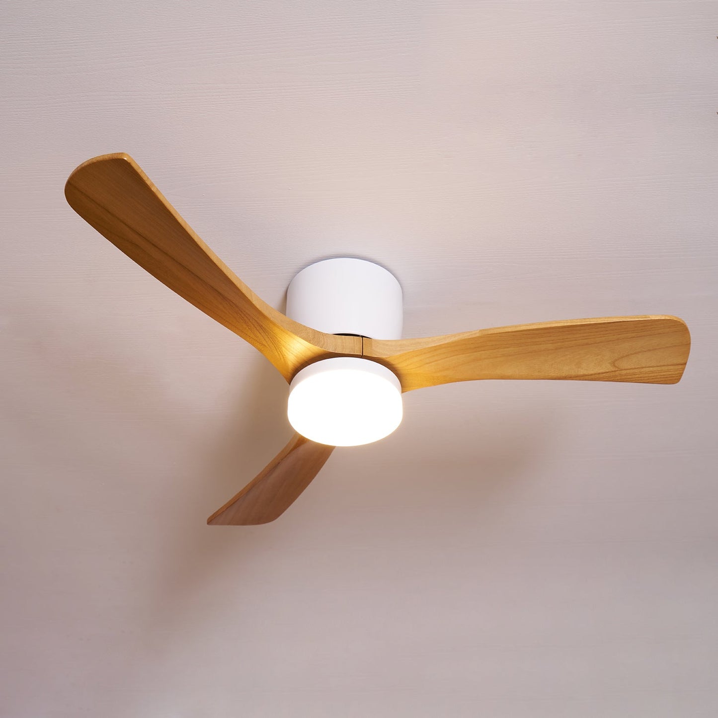 Silja – Nordische Deckenventilator-Lampe