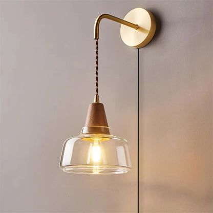 Cyril – Wandlampe mit Stecker