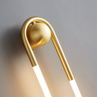 Runa – Elegante Kupfer-Wandleuchte