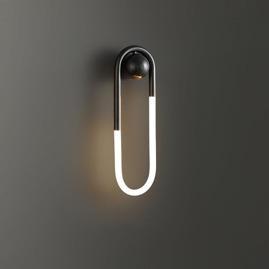 Runa – Elegante Kupfer-Wandleuchte
