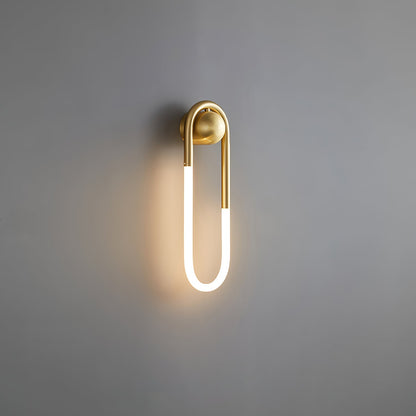 Runa – Elegante Kupfer-Wandleuchte