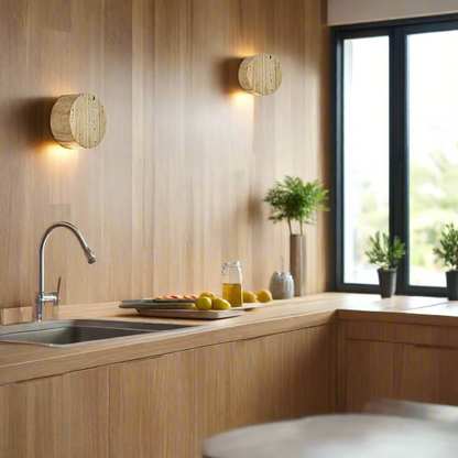 Sanya – Wabi Sabi Travertin-Wandleuchte