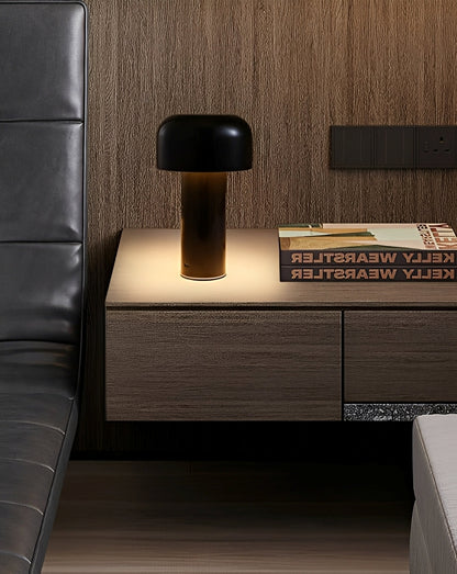 Mira – Metall-Pilzlampe mit Berührungssteuerung & USB-Ladung