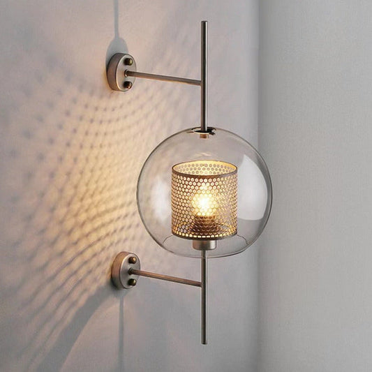 Thatcher - Moderner Wandleuchter mit Wabenstruktur-Lichtdesign