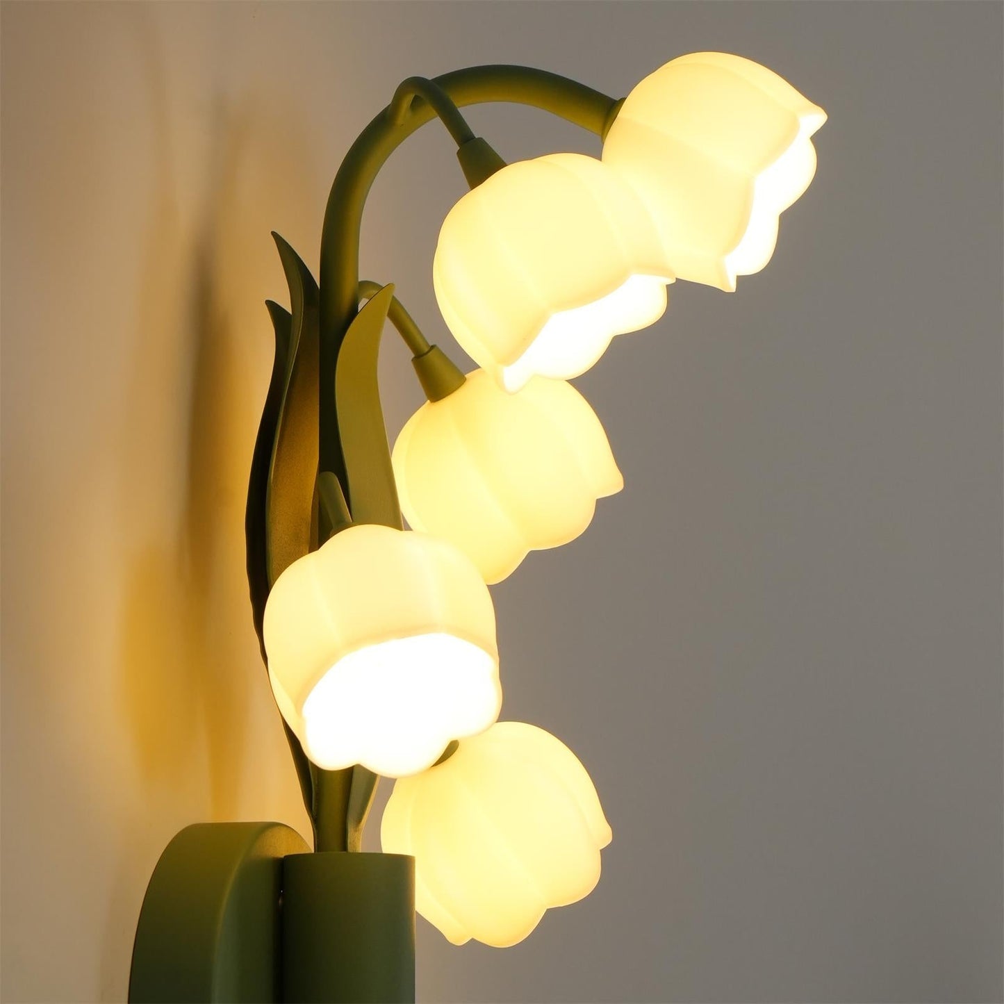 Louise – Schicke Orchideen-Wandlampe