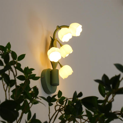 Louise – Schicke Orchideen-Wandlampe