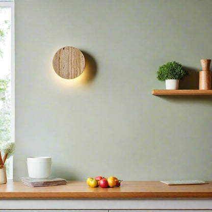 Sanya – Wabi Sabi Travertin-Wandleuchte