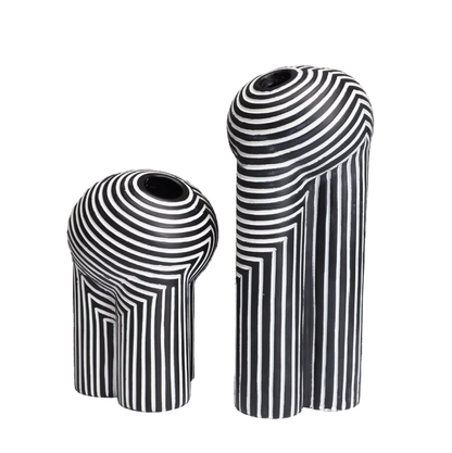 Vivienne – Europäische Vase mit Schwarz-Weiß-Muster