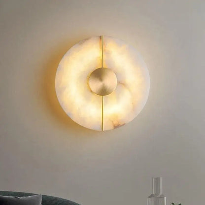 Kylie – Schlichte Marmor-Wandleuchte