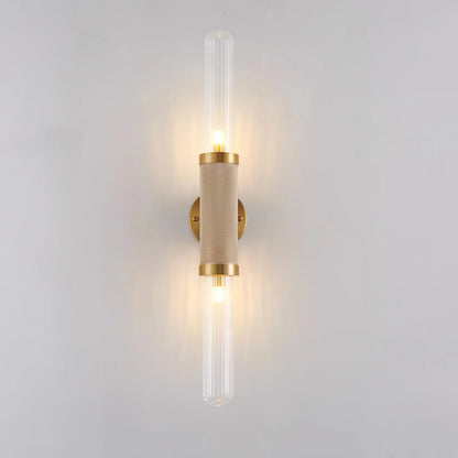 Eira – Moderne Wandlampe mit Glastreifen im nordischen Stil