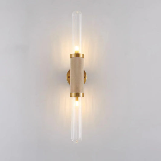 Eira – Moderne Wandlampe mit Glastreifen im nordischen Stil