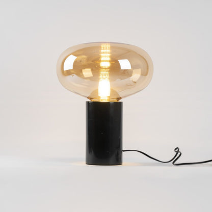 Lin – Tischleuchte aus Glas im Skandinavischen Design