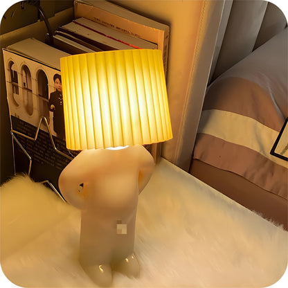 Hugo – Kreative Tischlampe in Form einer Person