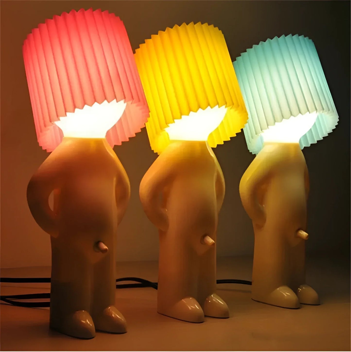 Hugo – Kreative Tischlampe in Form einer Person