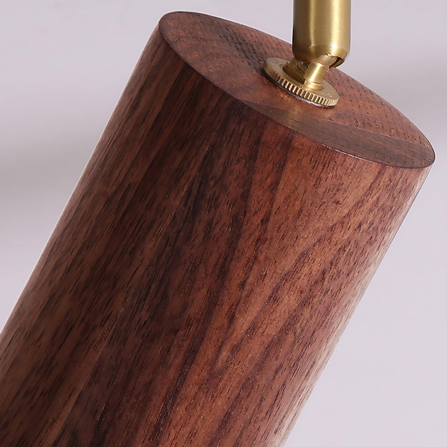 Jera – Moderne Holz-Deckenleuchte