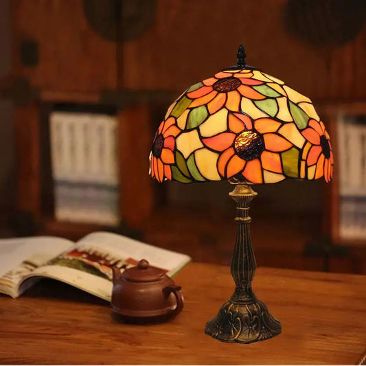 Europäische Retro Idyllische Nachttischlampe