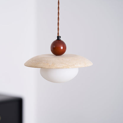 Kaori – Pendelleuchte aus Travertin