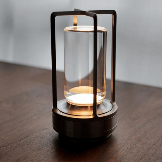 CrystalGlow – Kabellose LED-Kristalllampe im Laternenstil