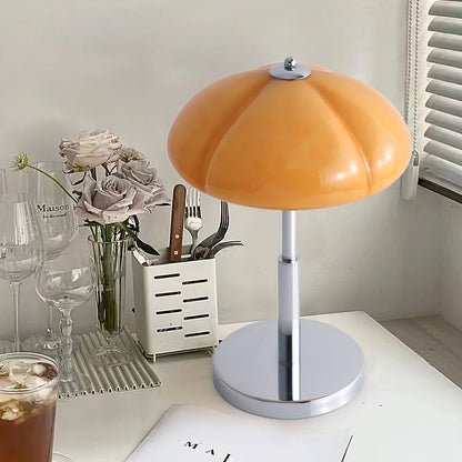 MushHaus – Pilzförmige Bauhaus-Tischlampe im stilvollen Design