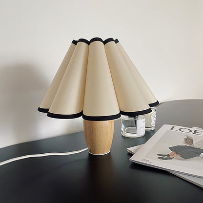 Naiya – Vintage Tischleuchte