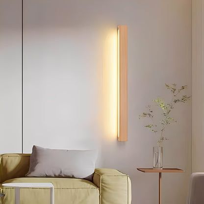Clyde – Lange Wandlampe im schlichten Holzstil