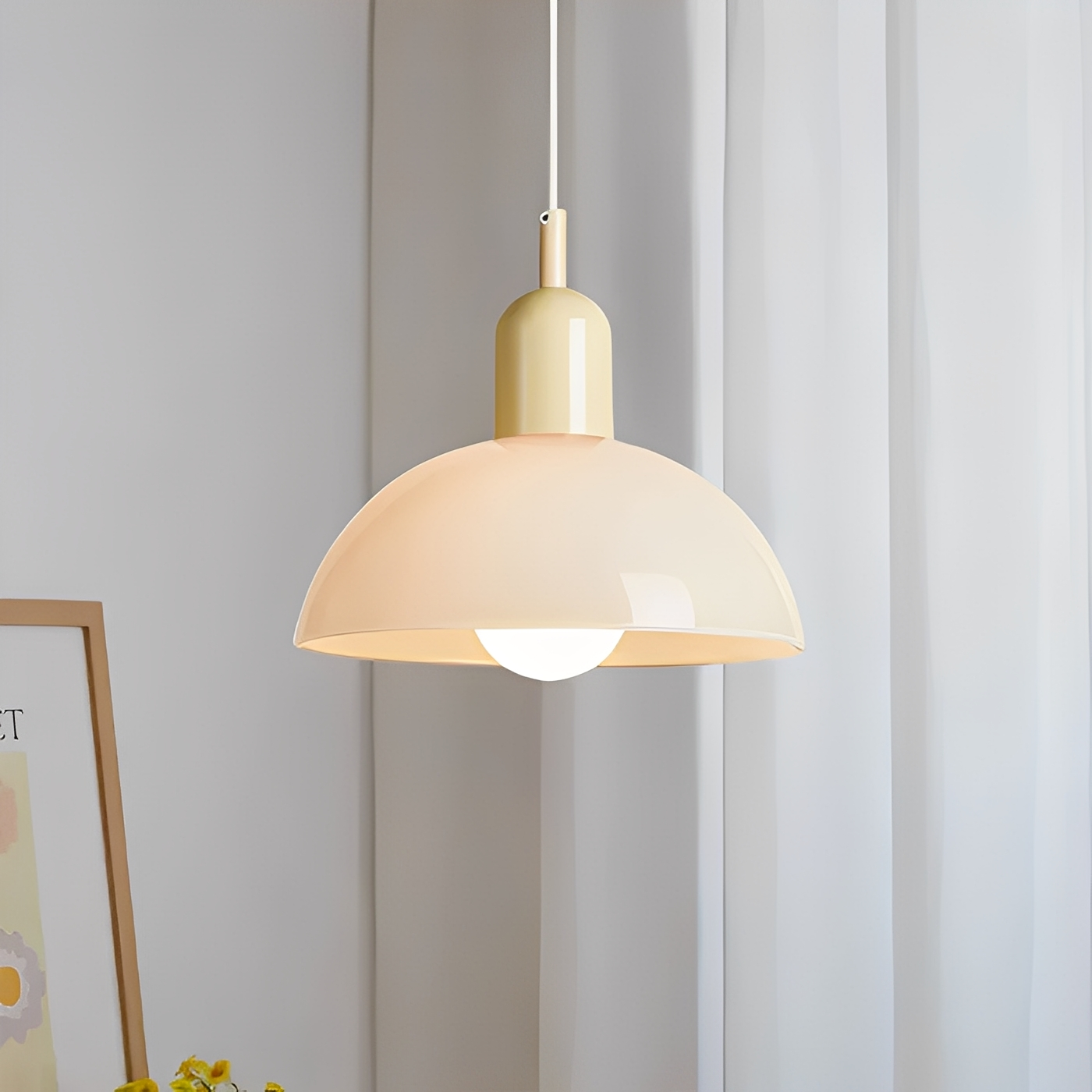 Marisa – Antike Bauhaus Glas-Lampe