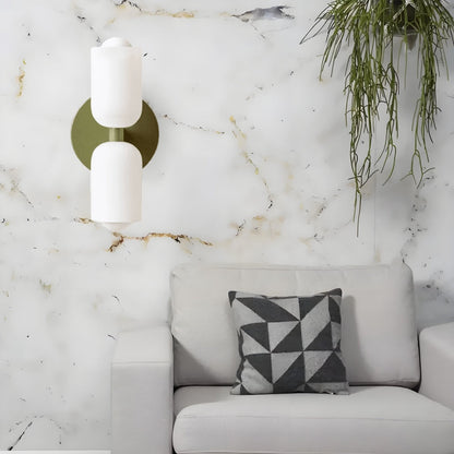 Sam – Schlichte Acryl-Wandlampe