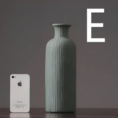 Etsu – Dekorative Keramikvase in verschiedenen Höhen