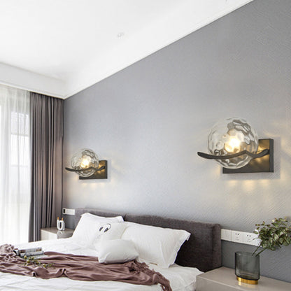 Nolan – Moderne LED-Wandlampe aus Glas