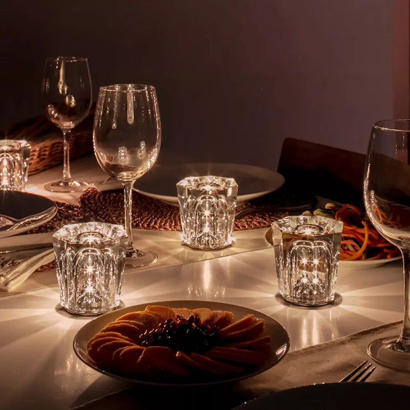 Aurelia – Kabellose Kristalllampe für den Tisch mit LED-Technologie