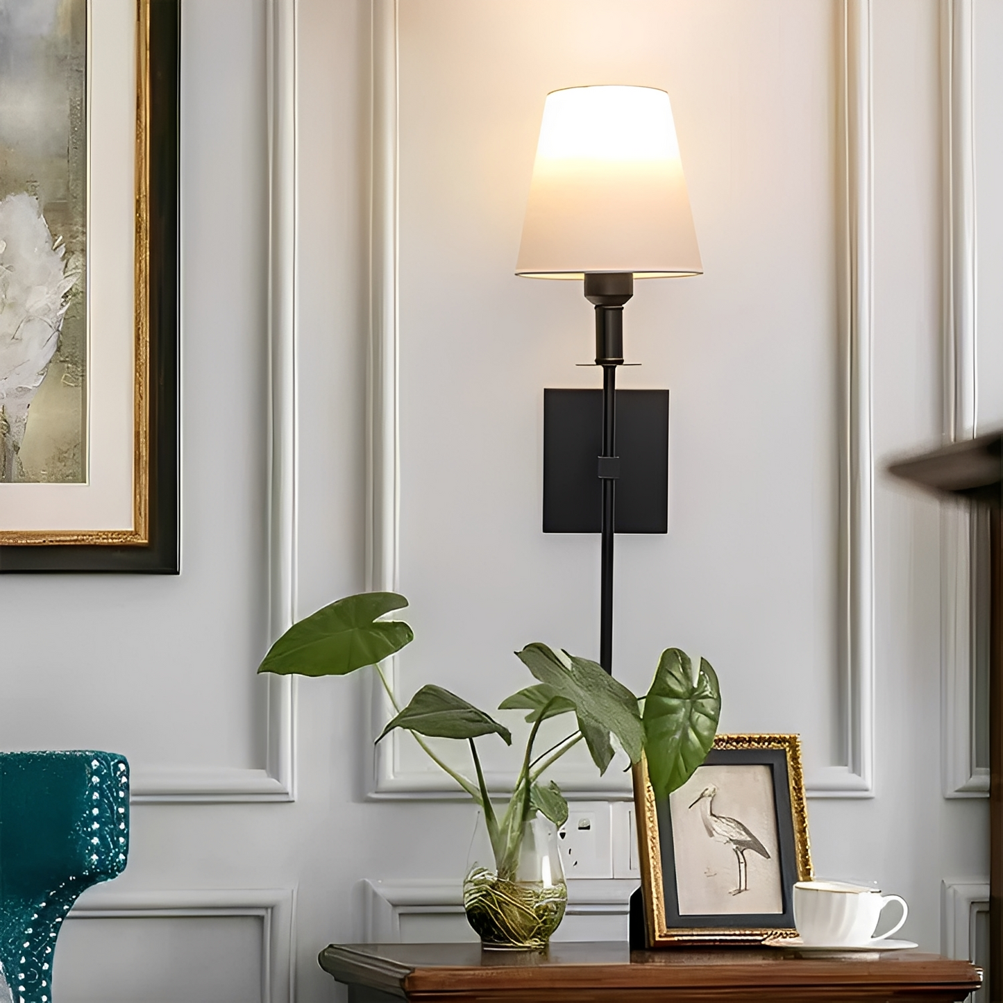 Elara – Wandlampe für Schlafzimmer & Lesebereich