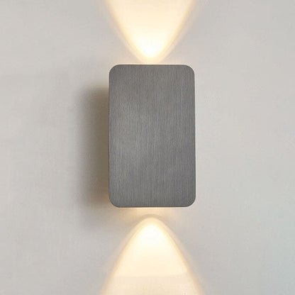 Vera – Schlichte LED Wandlampe