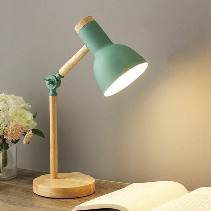Verstellbare LED-Schreibtischlampe aus Holz