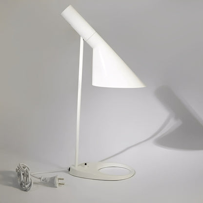 Elvara – Einfache nordische LED-Tischleuchte