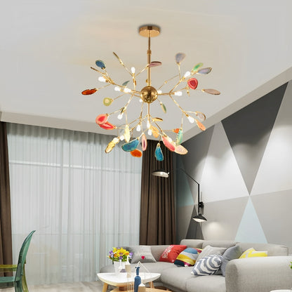 Auron – LED-Leuchter aus Onyx im nordischen Design