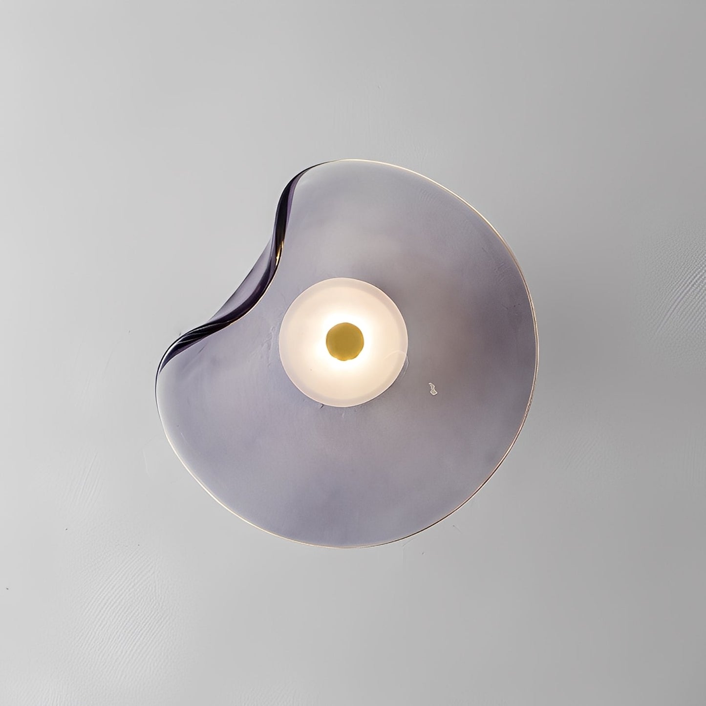 Brise – Glas Wandlampe im modernen Stil