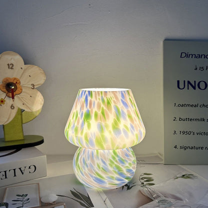 Naomi – Kreative Pilz Tischlampe