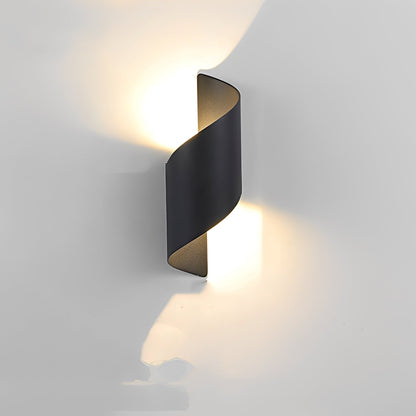 Aris – Moderne LED-Außenwandleuchte