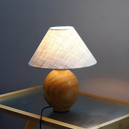 Esnyr – Einfache Holz-Tischlampe