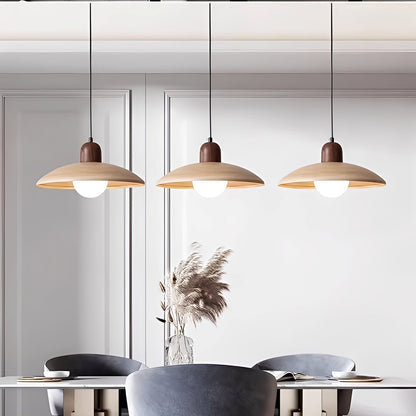 Ritta – Pendelleuchte aus Travertin im Retro-Stil