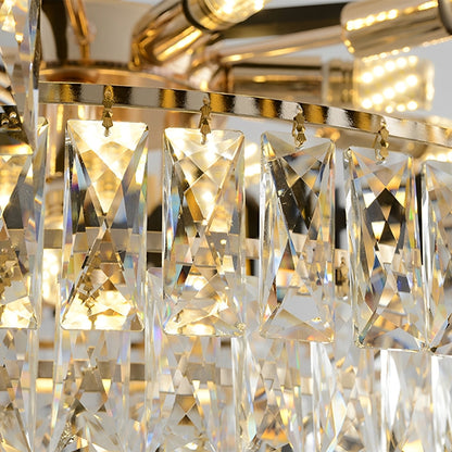 Celine – Zeitgemäßer Kronleuchter mit glitzernden Kristallelementen
