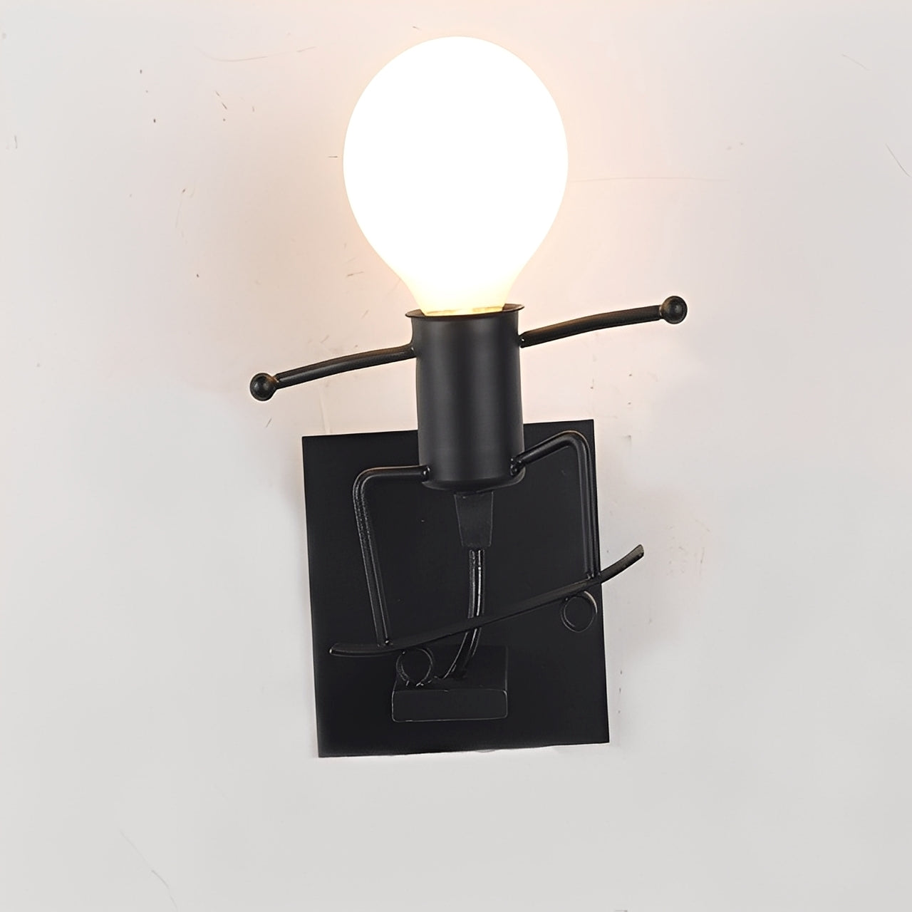 Mariku – LED-Wandleuchte mit originellem Design