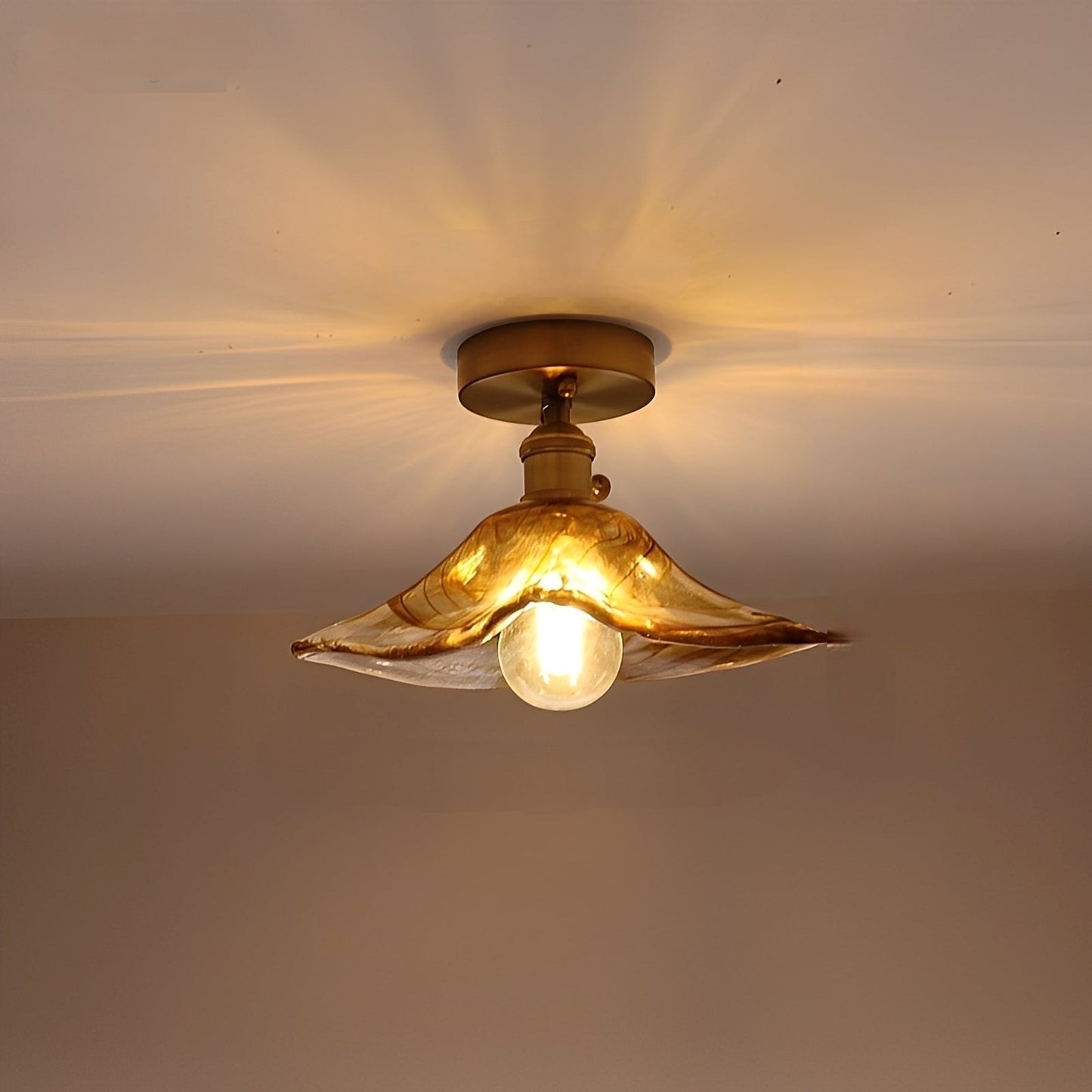 Amaris – Retro Tischlampe