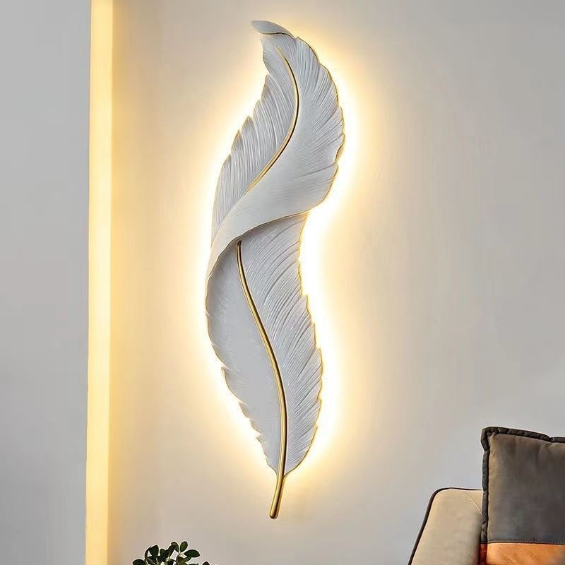 Yasmin – Zeitgemäße Wandlampe in Federoptik