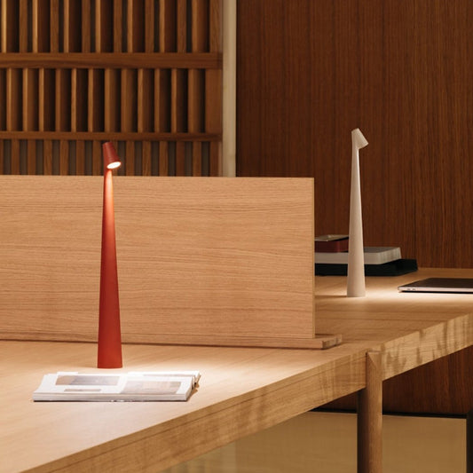 Moderne kleine Tischlampe für Nachttisch
