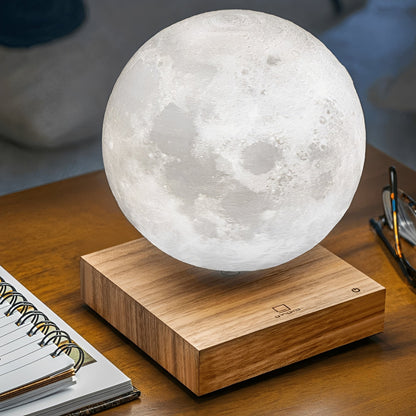 Lunaris – Schwebende 3D-Mondleuchte