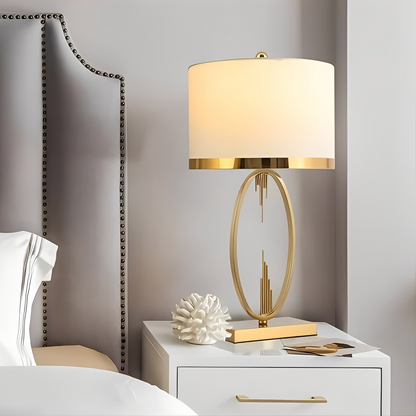 Miles – Edle Tischlampe im modernen Stil