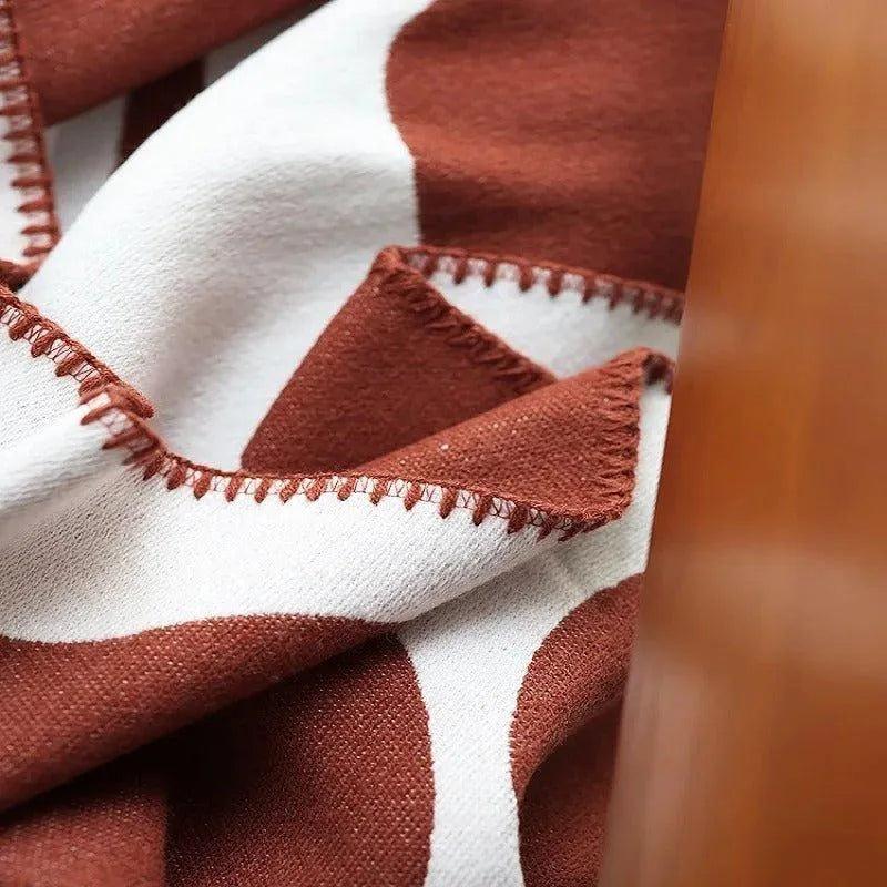 Akemi – Jacquard-Cashmere-Wolldecke