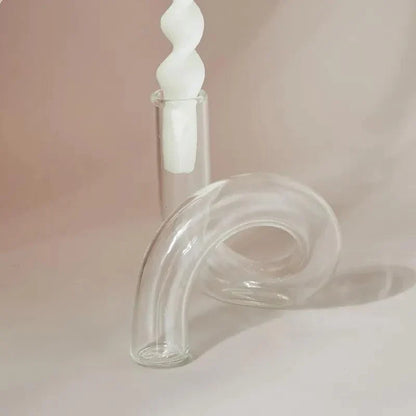 Eleganter Glas-Kerzenhalter – Handgedrehte Tischdeko im Vintage-Stil