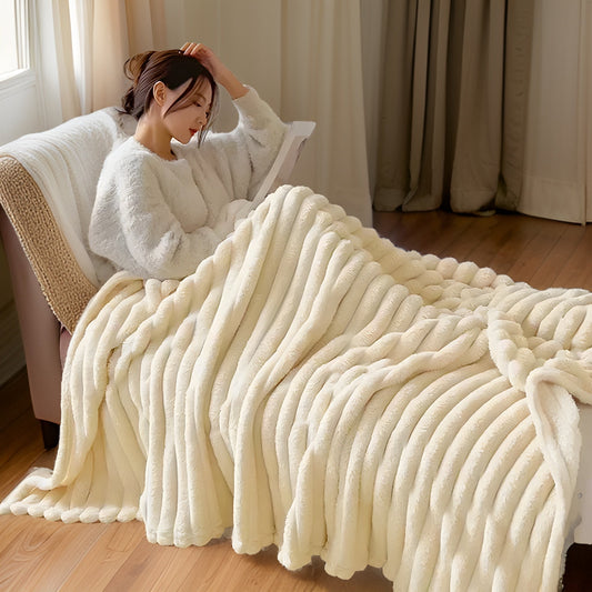 Zyra – Kuschelige Fleecedecke für Sofa & entspannte Momente